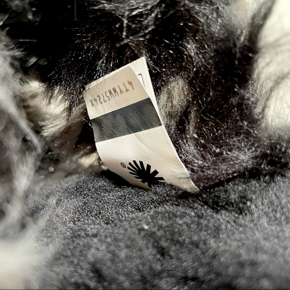 UGG Women’s Oh Yeah Spots Slide Slipper Sandals - Picture 7 of 7